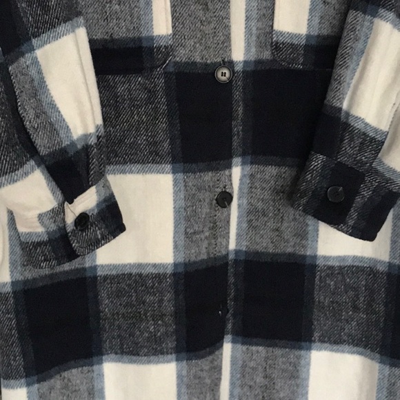 Like New: Oversize Longline Flannel Plaid Shacket - Picture 4 of 6
